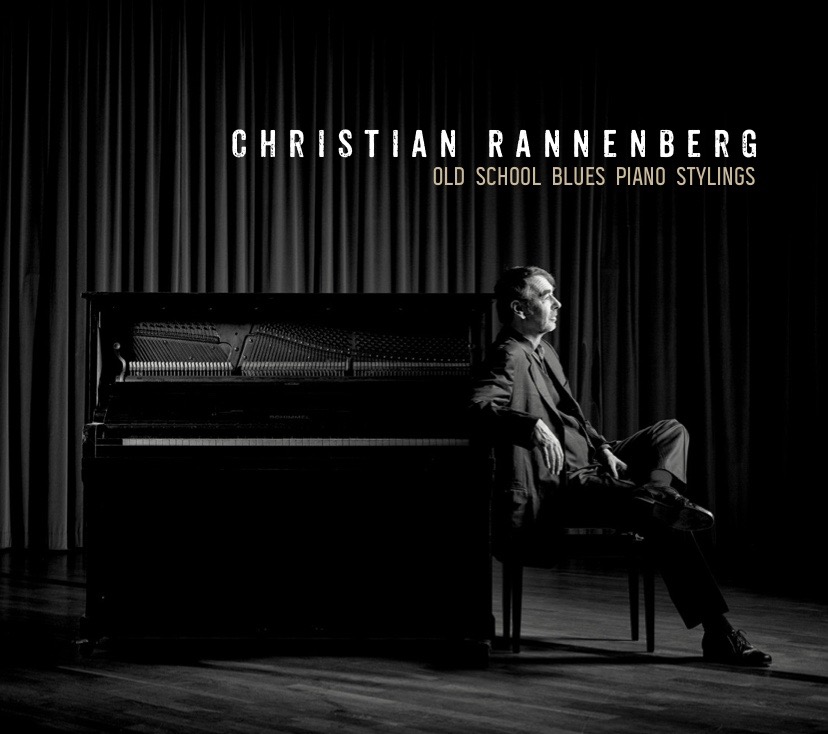 Christian hat seine brandneue Solo-CD mit dem passenden Titel "Old School Blues Piano Stylings" im Gepäck! 